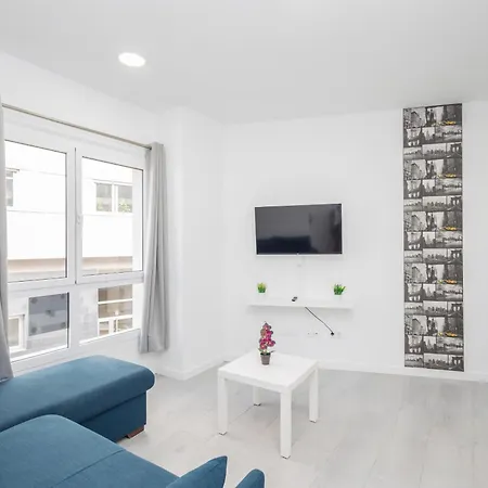 Lightbooking 7 Palmas Estadio - Gran Canaria Arena Las Palmas de Gran Canaria