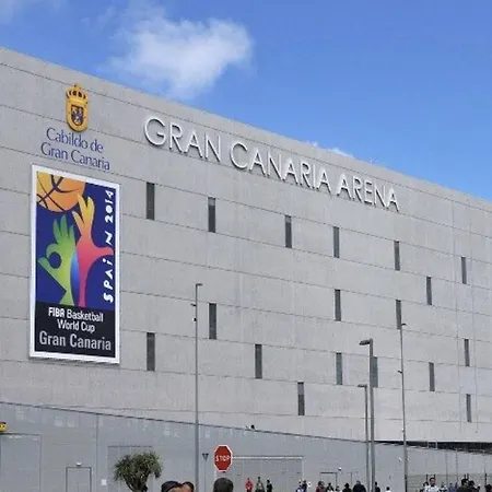 Lightbooking 7 Palmas Estadio - Gran Canaria Arena * Las Palmas de Gran Canaria