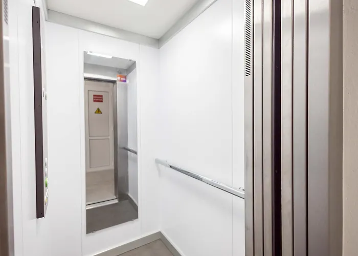 Lightbooking 7 Palmas Estadio - Gran Canaria Arena 公寓 *