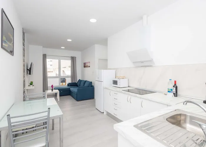 Lightbooking 7 Palmas Estadio - Gran Canaria Arena 公寓